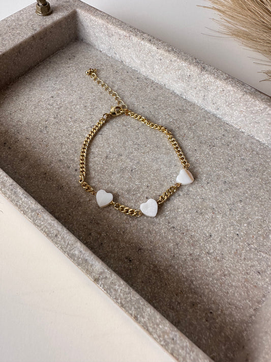 White heart bracelet